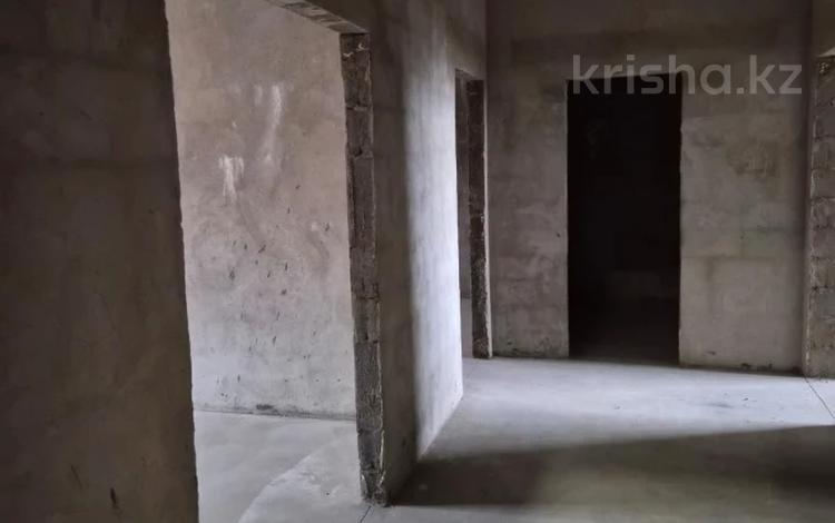 2-комнатная квартира · 76 м² · 5/5 этаж, мкр. Алтын орда за ~ 16.6 млн ₸ в Актобе — фото 2