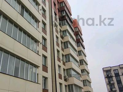 3-бөлмелі пәтер · 77.4 м² · 5/9 қабат, мкр Асар-2, ​Микрорайон Асар 2, бағасы: 25 млн ₸ в Шымкенте, Абайский р-н