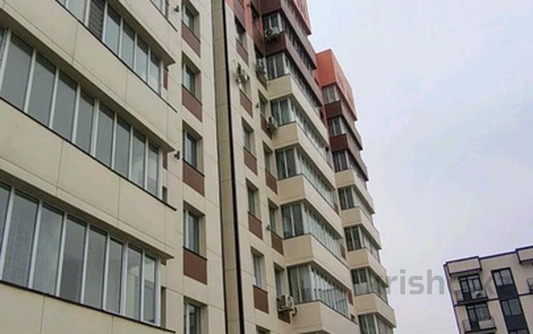 3-бөлмелі пәтер · 77.4 м² · 5/9 қабат, мкр Асар-2, ​Микрорайон Асар 2, бағасы: 25 млн ₸ в Шымкенте, Абайский р-н — фото 2