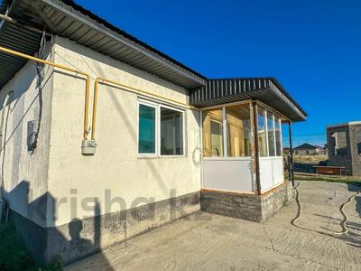 Отдельный дом · 2 комнаты · 42 м² · 10 сот., Ынтымак за 18.5 млн 〒 в Талдыкоргане, село Ынтымак