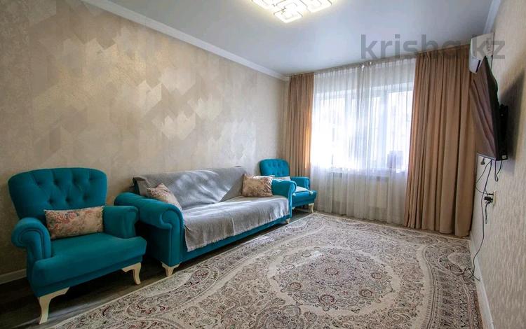 2-комнатная квартира · 60 м² · 3/9 этаж, Мкр. Аксай-4 3 за 43 млн ₸ в Алматы, Ауэзовский р-н — фото 2