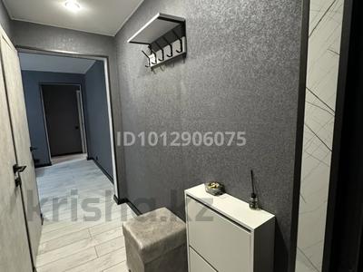 3-бөлмелі пәтер · 59.6 м² · 4/5 қабат, Космическая 15 — Космическая. пл Ушанова, Михаэлиса, Муз школа, бағасы: 34 млн ₸ в Усть-Каменогорске, Ульбинский