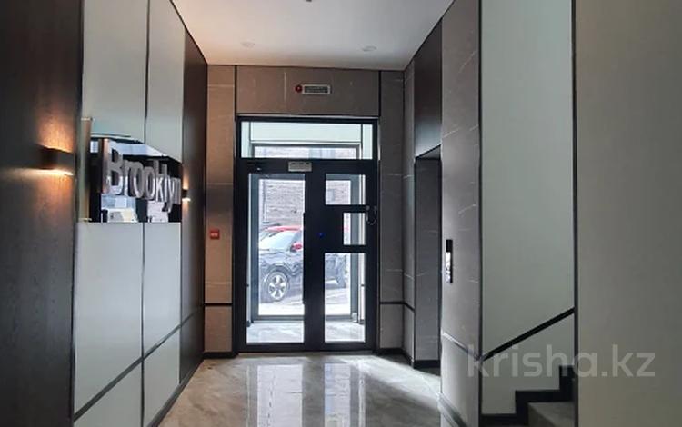 3-комнатная квартира · 111.2 м² · 2/4 этаж, Мкр. Ак Шагала 10/1 за 50 млн 〒 в Атырау — фото 2