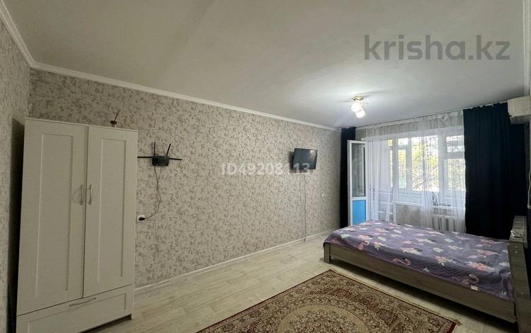 1-комнатная квартира · 53 м² · 3 этаж, Айтиева 87 — Алмазова за 10 000 ₸ в Уральске — фото 23