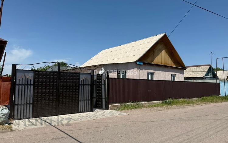 Отдельный дом · 4 комнаты · 300 м² · 10 сот., ул. Карасу 36А за 25 млн ₸ в Жамбылской обл. — фото 2