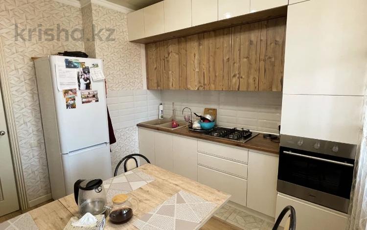 3-бөлмелі пәтер · 80 м² · 3/9 қабат, микрорайон Аккент 90/3, бағасы: 42 млн ₸ в Алматы, Алатауский р-н — фото 2