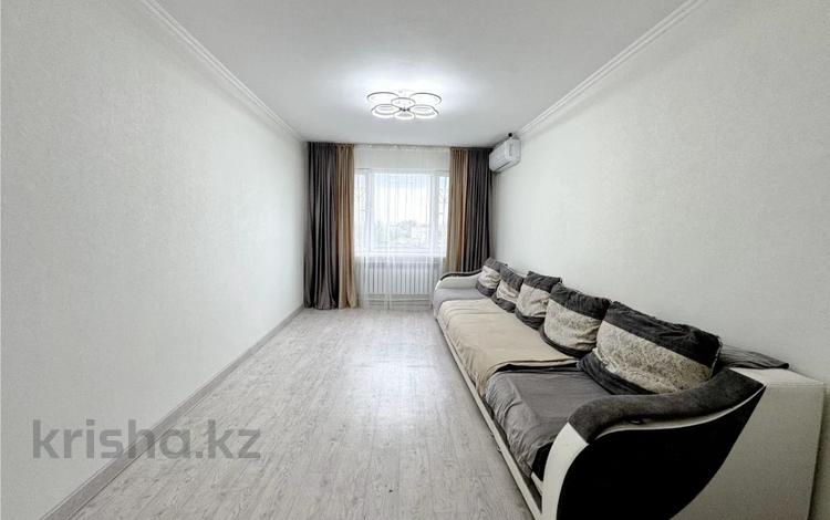 3-бөлмелі пәтер · 67 м² · 7/9 қабат, Майқұдық, 16й микрорайон — Средняя школа №76, бағасы: 14.5 млн ₸ в Караганде, Алихана Бокейханова р-н — фото 2