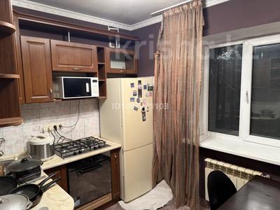 1-комнатная квартира · 40 м² · 2/2 этаж, мкр Мамыр — Яссауи Шаляпина за 25 млн ₸ в Алматы, Ауэзовский р-н