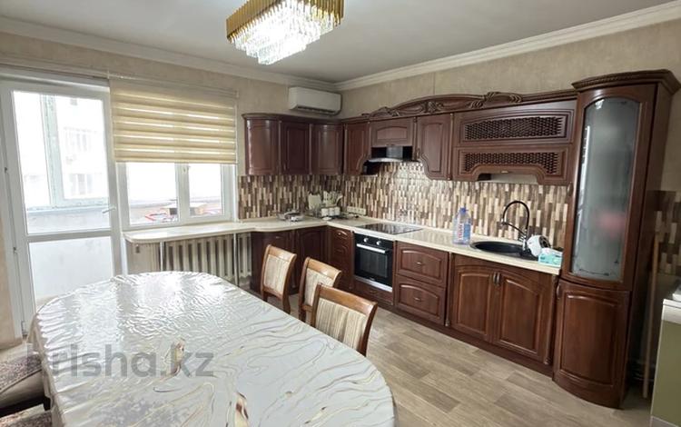 3-комнатная квартира · 132 м² · 8/16 этаж, Жуалы 15 за 45.5 млн ₸ в Алматы, Наурызбайский р-н — фото 16