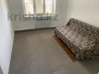 2-бөлмелі пәтер · 35.1 м² · 1/4 қабат, Көктем-3 ш/а., Байзакова 289, бағасы: 30 млн ₸ в Алматы, Бостандыкский р-н