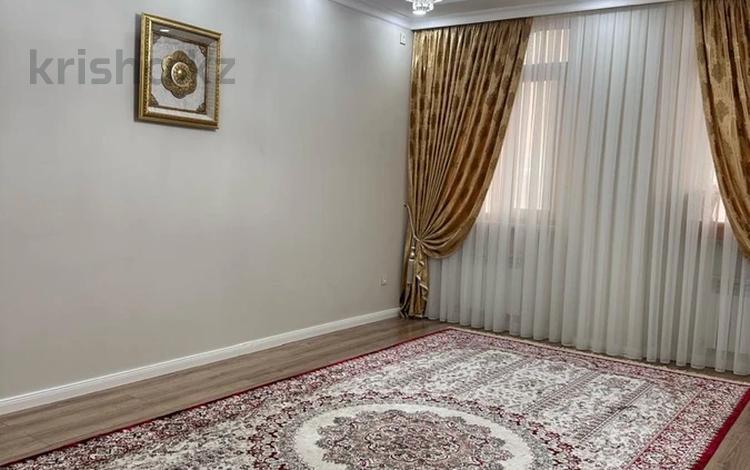 2-комнатная квартира · 80 м² · 7/16 этаж, 17-й мкр 23 за 32 млн ₸ в Актау — фото 2