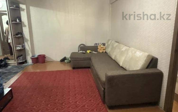 3-комнатная квартира · 55 м² · 5/5 этаж, Казахстан 105 за 17 млн ₸ в Усть-Каменогорске — фото 2