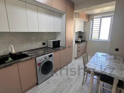 3-комнатная квартира · 70 м² · 4/5 этаж, 27-й мкр 19 за 19.5 млн ₸ в Актау