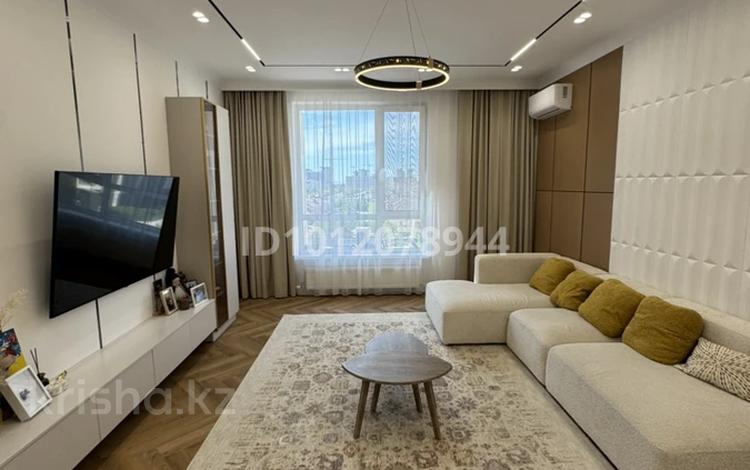 3-комнатная квартира · 94 м² · 5/9 этаж, Просп. Аль-Фараби 35 за 99 млн ₸ в Астане, Есильский р-н — фото 2