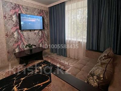 1-бөлмелі пәтер · 36 м² · 1/5 қабат, Жаңа қала ш/а., Назарбаева 17, бағасы: 10 000 ₸ в Караганде, Казыбек би р-н