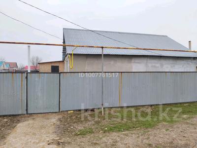 Отдельный дом · 3 комнаты · 120 м² · 10 сот., Сырым за 12 млн 〒 в Аксае