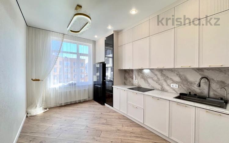 3-комнатная квартира · 96 м² · 13/17 этаж, Туран 52/2, 52/3 за 73.5 млн 〒 в Астане, Есильский р-н — фото 42