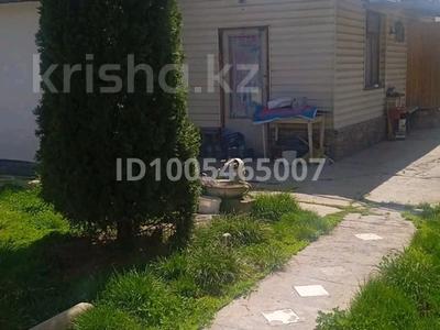 Отдельный дом · 4 комнаты · 60 м² · 6 сот., Печорская 38 — Некрасова угол Печерская за 50 млн ₸ в Алматы, Турксибский р-н