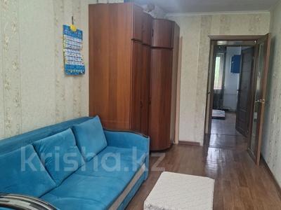3-комнатная квартира · 68 м² · 4/4 этаж, мкр №3 22 — Абая за 200 000 ₸ в Алматы, Ауэзовский р-н