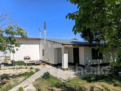 Отдельный дом · 3 комнаты · 150 м² · , Қ.Байшаханов 110/2 — Ескі Пушкин көшесі за 26 млн ₸ в Кульсары