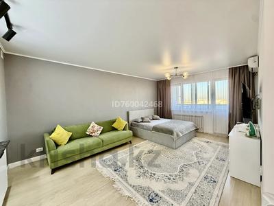 1-бөлмелі пәтер · 40 м² · 10/10 қабат, Мкр Аксай, Б. Момышулы 25 — Момышулы Маргулана, бағасы: 17 000 ₸ в Алматы, Ауэзовский р-н