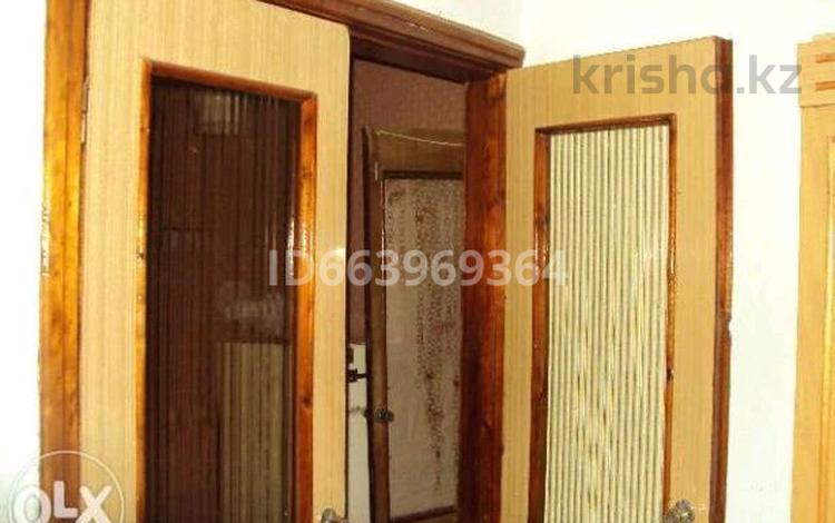 1-комнатная квартира · 32 м² · 7/9 этаж, Курмангазы 210/1 — ЖД вокзал магУрал Казииту в.часть Сокол за 8 500 ₸ в Уральске — фото 169