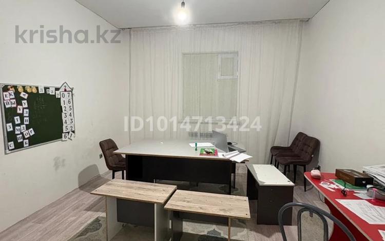 Часть дома · 6 комнат · 180 м² · 10 сот., Украинка 88 за 32 млн ₸ в Актобе, жилой массив Украинка — фото 2