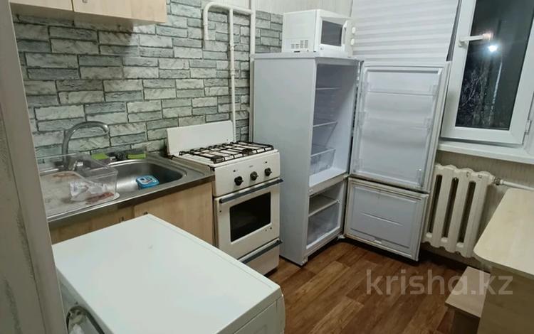 1-комнатная квартира · 31 м² · 2/5 этаж, мкр Юго-Восток, Мкр Юго-Восток. Дюсембекова 63 — Рядом находятся ЖК комфортный дом за 135 000 ₸ в Караганде, Казыбек би р-н — фото 8