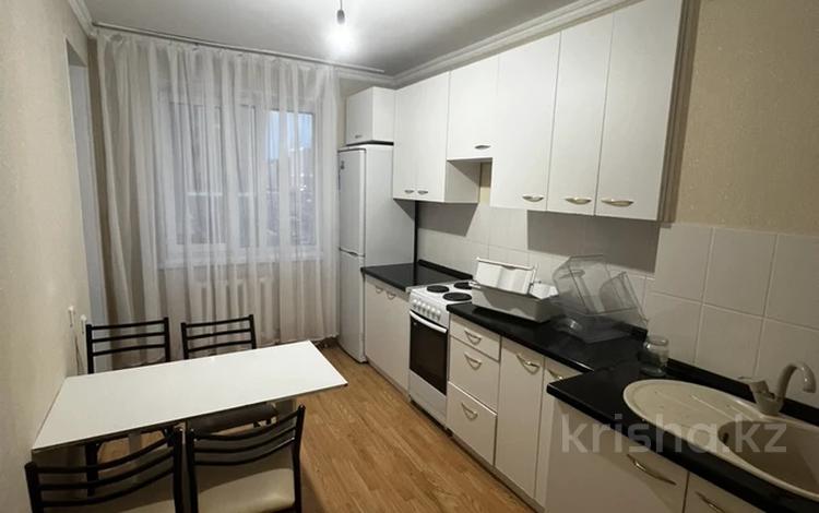 2-комнатная квартира, 70 м², 2/9 этаж помесячно, Айтматова 31 за 180 000 〒 в Астане, Есильский р-н — фото 2