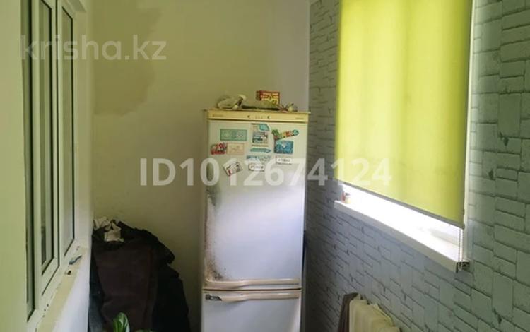 4-бөлмелі пәтер · 74 м² · 3/5 қабат, 1Мкр 12 — Қасында мектеп Балабақша Супермаркет Поликлиника бәрі жақын жерде орна, бағасы: 11 млн ₸ в Кульсары — фото 2