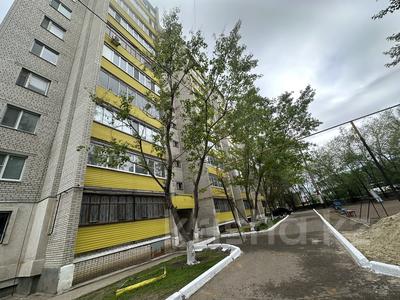 2-комнатная квартира, 55 м², 10/10 этаж, Жамбыла 40 за 14.6 млн 〒 в Уральске