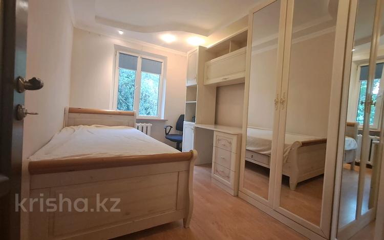 3-комнатная квартира · 65 м² · 4/4 этаж, Достык 107/2 за 350 000 ₸ в Алматы, Медеуский р-н — фото 2