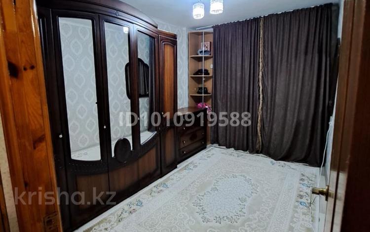 3-комнатная квартира · 64.4 м² · 2/5 этаж, Тамдинский за 15 млн ₸ в Актобе — фото 2