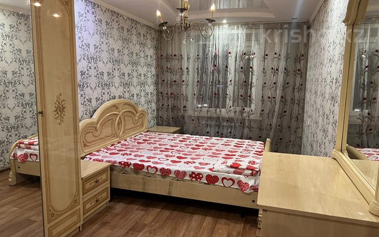 1-бөлмелі пәтер, 40 м², 5 қабат сағатына, Шакарима 14, бағасы: 1 500 〒 в Семее — фото 2