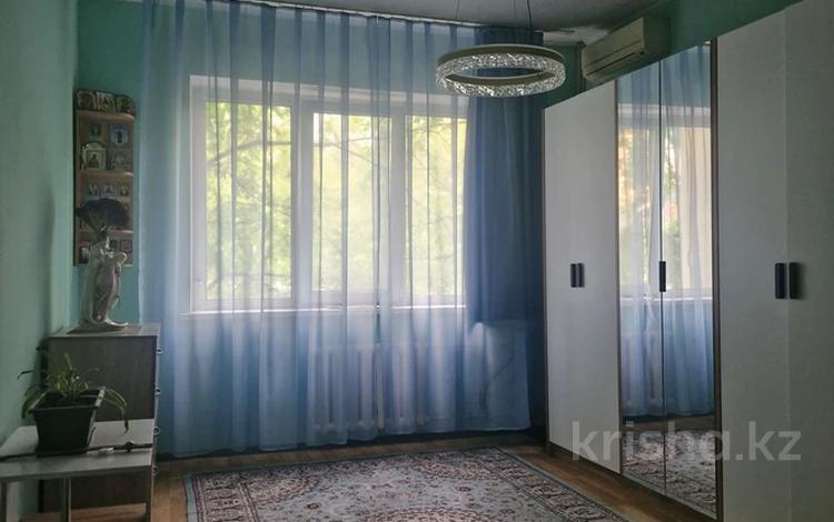 2-бөлмелі пәтер · 62.5 м² · 2/5 қабат, Ақсай-5 ш/а. 7, бағасы: 34.5 млн ₸ в Алматы, Ауэзовский р-н — фото 2