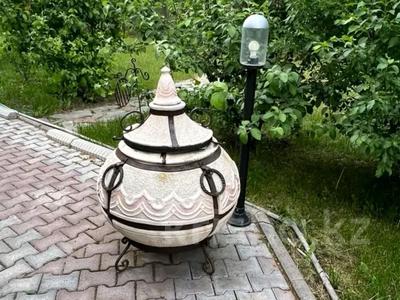 Отдельный дом · 10 комнат · 800 м², Жагажай за 2 млн 〒 в Астане, Сарайшык р-н