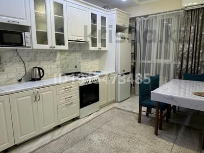 1-бөлмелі пәтер · 37 м² · 10/10 қабат, 16-ш/а. 63/2 — 17мкр қарама қарсы. Трк Актауға жақын. Мектеп садик жақын, бағасы: 130 000 ₸ в 16-й мкр 