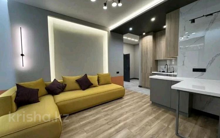 2-комнатная квартира, 55 м², 5/20 этаж помесячно, Гагарина 310