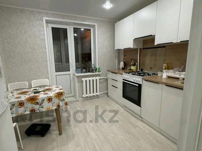 2-комнатная квартира · 54 м² · 2/5 этаж, мира за 25.4 млн ₸ в Петропавловске