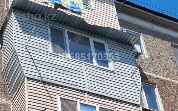 3-бөлмелі пәтер · 60 м² · 4/5 қабат, Алии Молдагуловой 33, бағасы: 19.5 млн ₸ в Шымкенте, Абайский р-н — фото 2