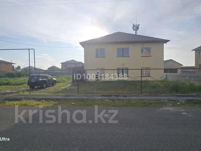 Коммерциялық жылжымайтын мүлік в Астане: Еркін · 600 м², бағасы: 1.5 млн 〒 Еркін · 600 м², бағасы: 1.5 млн 〒 в Астане, Нура р-н