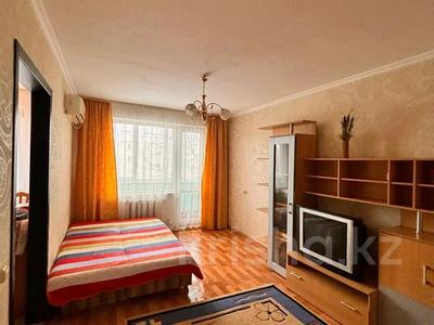 2-комнатная квартира · 45.5 м² · 4/5 этаж, Петровского за 14 млн ₸ в Уральске