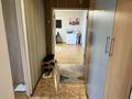2-комнатная квартира · 55 м² · 7/9 этаж, мкр Юго-Восток, Язева 10 за 19.4 млн ₸ в Караганде, Казыбек би р-н — фото 11