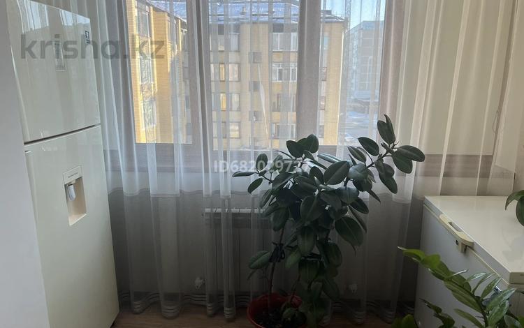 3-бөлмелі пәтер · 102 м² · 4/5 қабат, мкр Кадыра Мырза-Али 175, бағасы: 55 млн ₸ в Уральске — фото 6