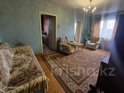 4-комнатная квартира, 62.4 м², 5/5 этаж, Назарбаева за 20.5 млн 〒 в Петропавловске