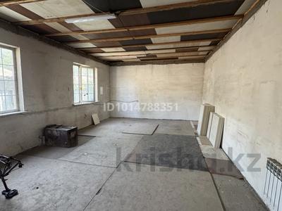 Жеке үй · 1 бөлме · 42 м² · 1 жүзд., Шаңырақ-1 ш/а. орбулак 52, бағасы: 400 000 ₸ в Алматы, Алатауский р-н