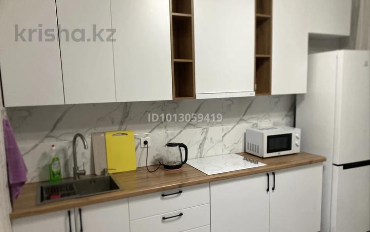 1-бөлмелі пәтер · 40 м² · 9/9 қабат, Туран 43 — Сыганак туран, бағасы: 15 000 ₸ в Астане, Нура р-н — фото 2