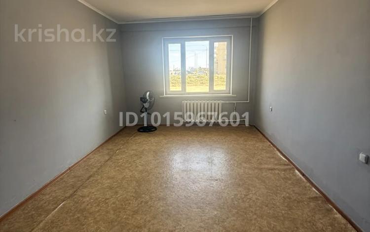 1-комнатная квартира · 40 м² · 1/5 этаж, 10 микрорайон 13 за 80 000 ₸ в Балхаше — фото 2