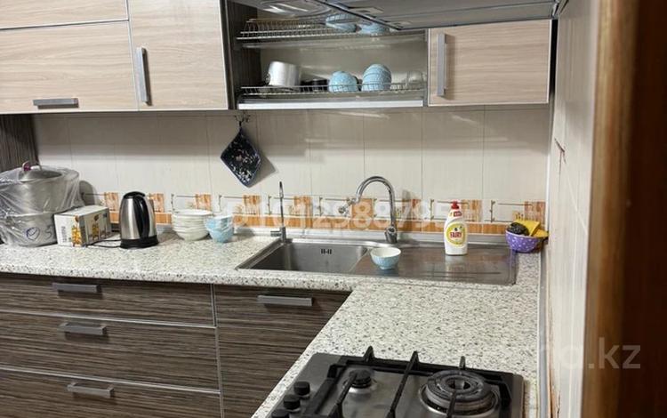 3-бөлмелі пәтер · 80 м² · 4/10 қабат, мкр Жетысу-3 13, бағасы: 350 000 ₸ в Алматы, Ауэзовский р-н — фото 11