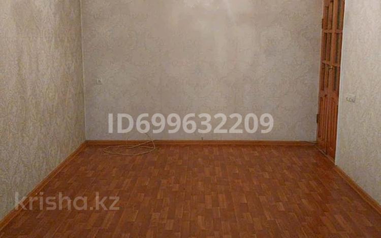 3-комнатная квартира · 61.5 м² · 5/6 этаж, Анарова 8 — Возле ЖД вокзала за 20 млн ₸ в Шымкенте, Аль-Фарабийский р-н — фото 2